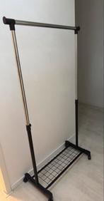 Kledingrek, Ophalen of Verzenden, Zo goed als nieuw