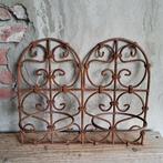 Brocante metalen bloempothouder ornament 2 ringen *Etage3*, Gebruikt, ., Ophalen of Verzenden, .