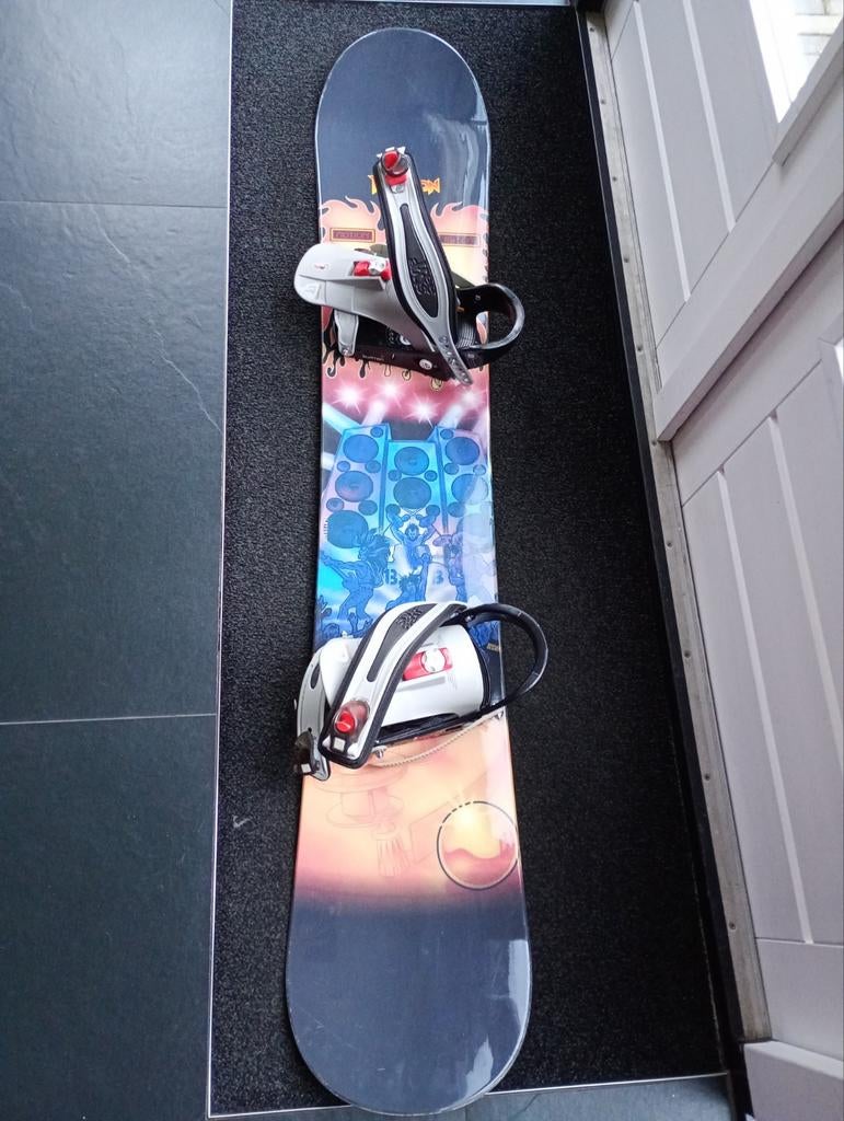 Snowboard Burton, Sport en Fitness, Snowboarden, Ophalen, Gebruikt, Board