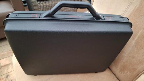 Samsonite attachékoffer, Sieraden, Tassen en Uiterlijk, Koffers, Nieuw, Hard kunststof, Minder dan 50 cm, 45 tot 55 cm, Slot, Ophalen