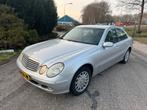 Mercedes-Benz E-Klasse 2.7 CDI E270 Sedan AUT 2003 Grijs, Auto's, Automaat, Origineel Nederlands, Bedrijf, Diesel