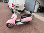 Leuke roze scooter, Ophalen, Gebruikt