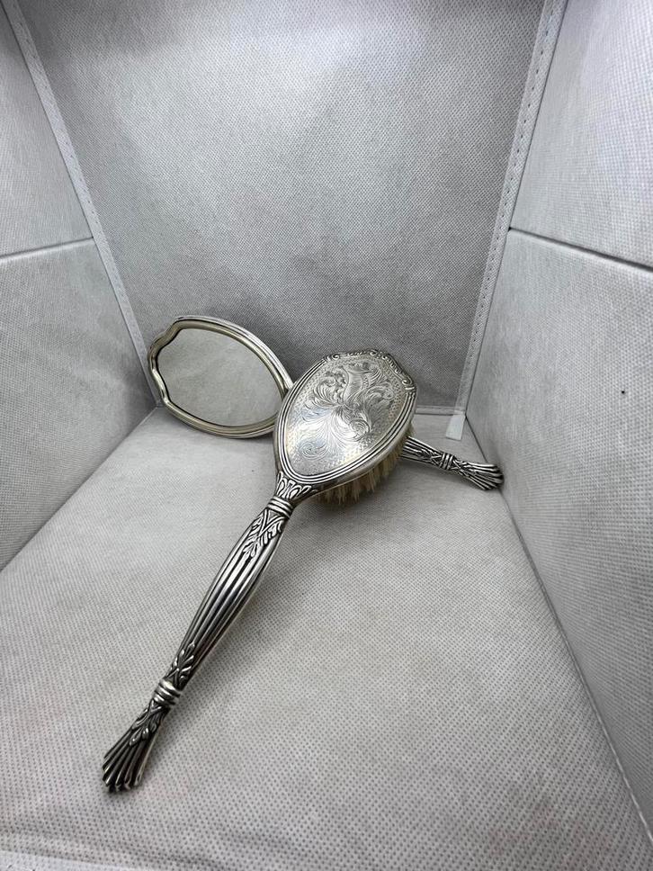 Antiek Zilveren Kapset - Borstel & Spiegel, Antiek en Kunst, Antiek | Goud en Zilver, Zilver, Ophalen of Verzenden