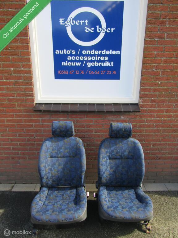 bestuurders stoel en bijrijders stoel partner en berlingo, Auto-onderdelen, Interieur en Bekleding, Peugeot, Gebruikt, Ophalen of Verzenden
