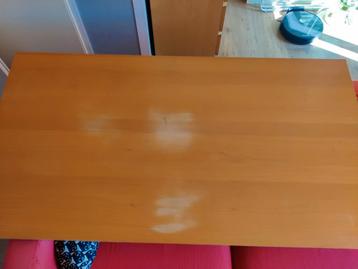 Bureaublad IKEA 150x80  incl. poten beschikbaar voor biedingen