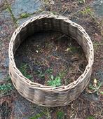 Kerstboom kraag van RATTAN RIVERDALE, Diversen, Kerst, Ophalen of Verzenden, Zo goed als nieuw