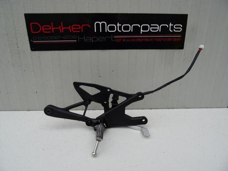 Rem Set / Rechter Schets plaat Yamaha YZF R1M 2020-2021 RN65, Motoren, Onderdelen | Yamaha, Nieuw, Ophalen of Verzenden