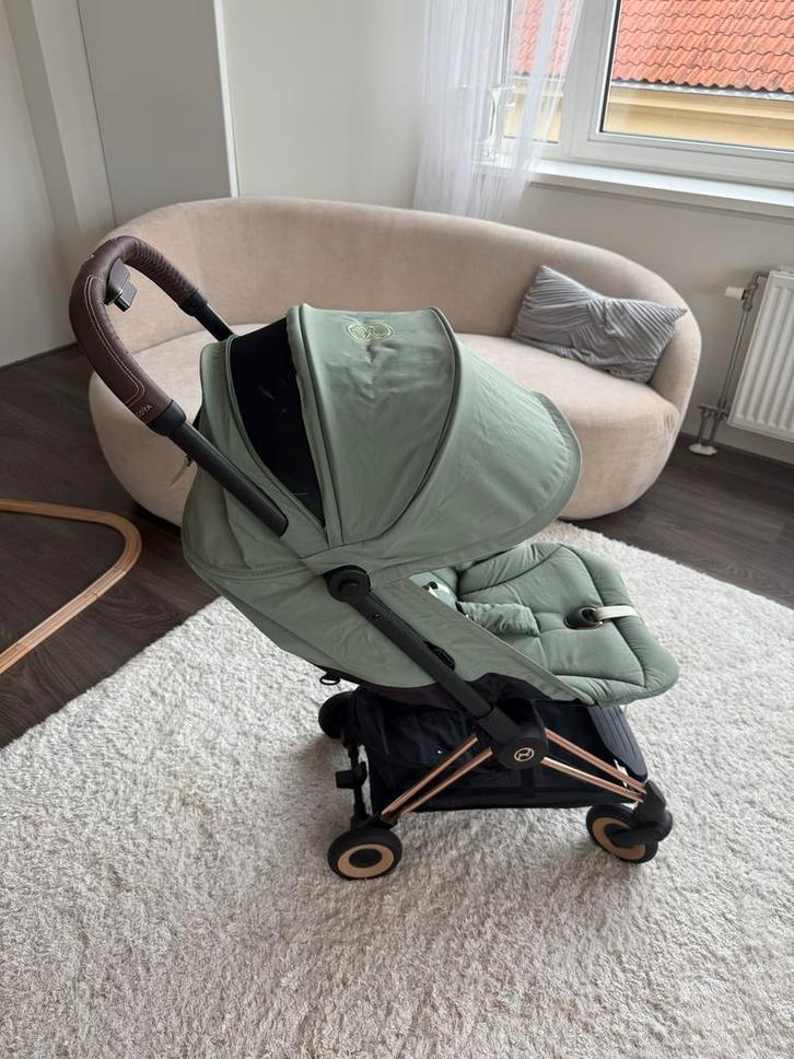 Cybex Coya buggy - Groen - Zo goed als nieuw!, Kinderen en Baby's, Buggy's, Zo goed als nieuw, Overige merken, Verstelbare rugleuning