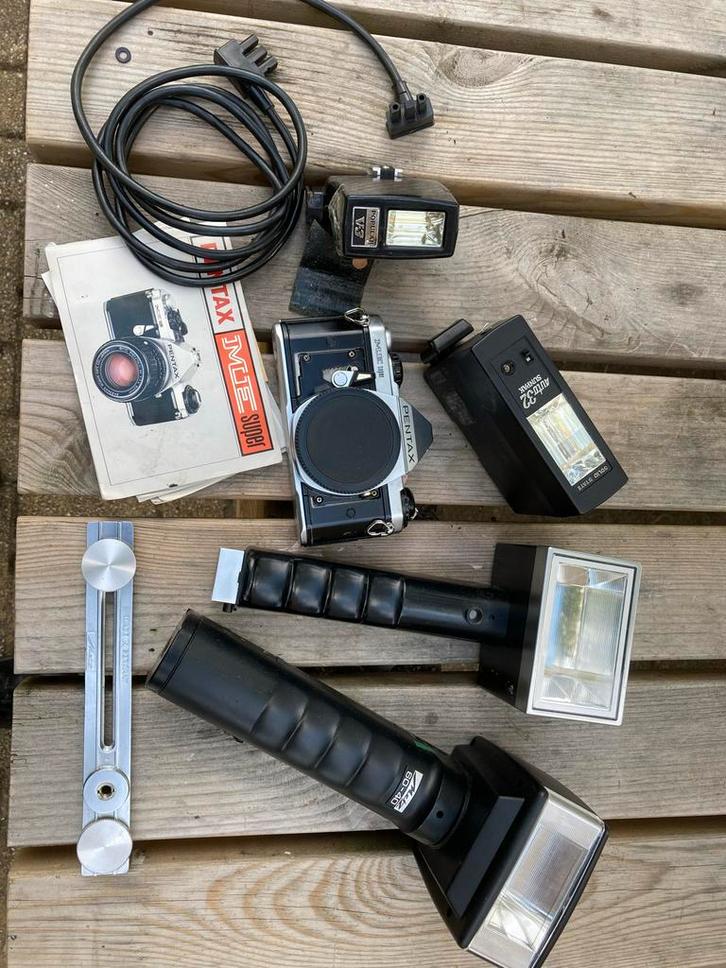 Pentax ME Super + Metz Flitsers - Analoge Camera, Audio, Tv en Foto, Fotocamera's Analoog, Gebruikt, Spiegelreflex, Pentax, Ophalen of Verzenden
