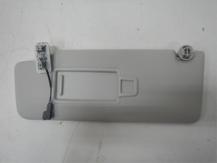 Zonneklep Volkswagen Tiguan (22727921), Auto-onderdelen, Interieur en Bekleding, Gebruikt, Ophalen of Verzenden