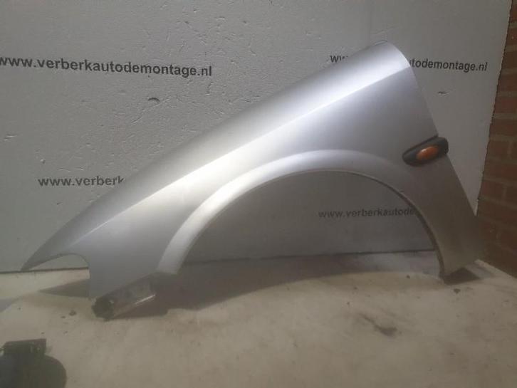 Spatbord Links Voor Opel Vectra B Caravan (31) 1998, Auto-onderdelen, Carrosserie en Plaatwerk, Opel, Gebruikt