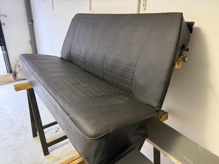 Kever achterbank 72- en jonger( zwart in goede staat), Auto-onderdelen, Interieur en Bekleding, Oldtimer onderdelen, Volkswagen