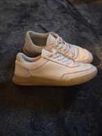 Nette witte Tommy Hilfiger sneaker maat 45, Ophalen of Verzenden, Gedragen, Wit