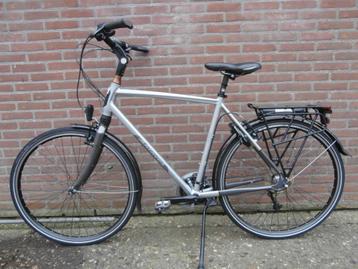 Mooie Batavus Ventoux heren 57 cm. met 27 versnellingen beschikbaar voor biedingen