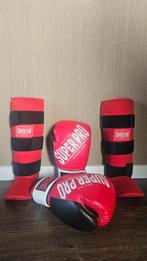 Kickbox handschoenen 8oz + scheenbeschermers, Maat XS of kleiner, Ophalen of Verzenden, Gebruikt, Overige