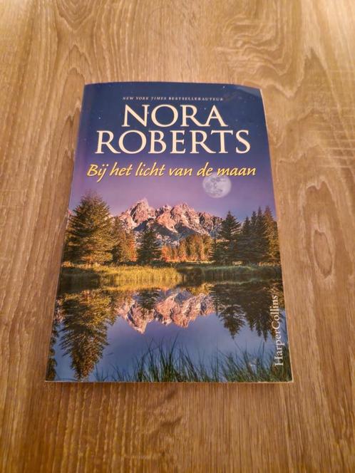 Leesboeken Nora Roberts, Boeken, Historische romans, Nieuw, Ophalen of Verzenden