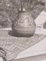Gezocht; Dit model vaas, ca 1930-1941, Ophalen
