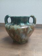 Vintage vaas met oren, groen/bruin geglazuurd, Antiek en Kunst, Antiek | Keramiek en Aardewerk, Ophalen of Verzenden
