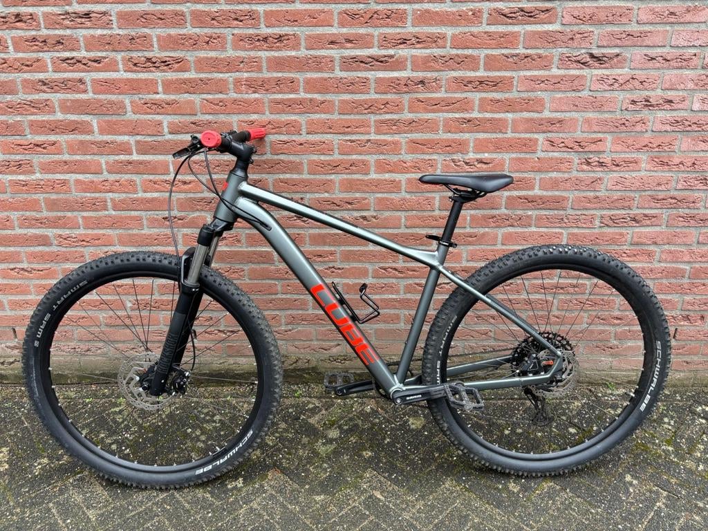Cube Analog Flashgrey/Red - Heren L - Weinig gebruikt, Fietsen en Brommers, Ophalen of Verzenden, Zo goed als nieuw, Overige merken