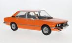 BMW 520 (E12) 1973 Oranje van MCG 1:18, Hobby en Vrije tijd, Modelauto's | 1:18, Overige merken, MCG, Auto, Nieuw