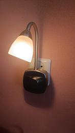 Leuke stopcontactlamp, Huis en Inrichting, Lampen | Wandlampen, Ophalen of Verzenden, Zo goed als nieuw