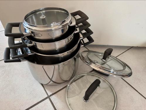 Complete pannenset + steelpannen + accessoires, Huis en Inrichting, Keuken | Potten en Pannen, Zo goed als nieuw, Pannenset, Rvs