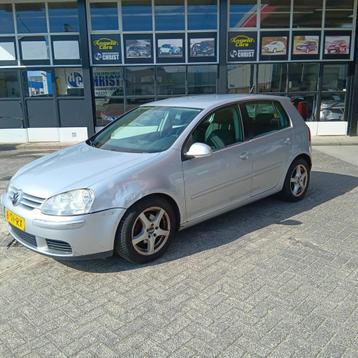 Volkswagen Golf 1.6 FSI Optive beschikbaar voor biedingen