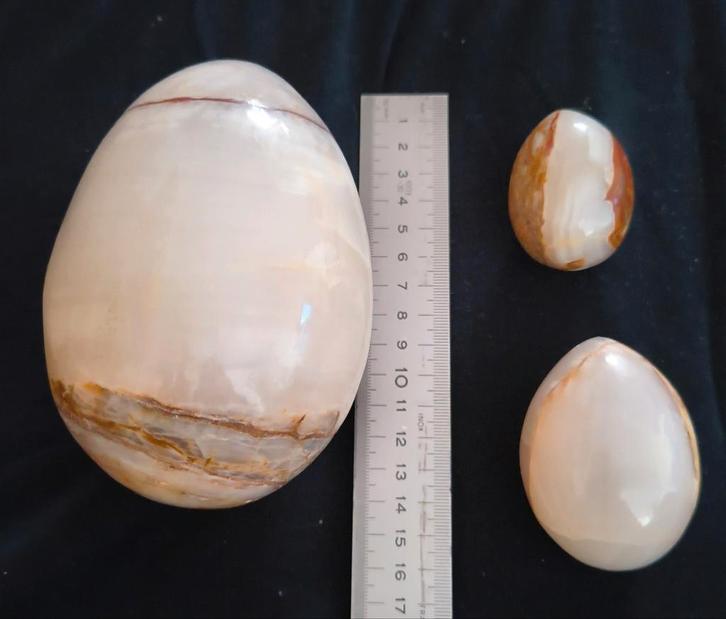 Drie Onyx Marmeren Eieren, Antiek en Kunst, Kunst | Beelden en Houtsnijwerken, Ophalen of Verzenden