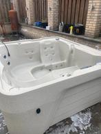 Te koop jacuzzi en diverse toebehoren Vraagprijs € 2350,00, Tuin en Terras, Bubbelbaden en Hottubs, Ophalen of Verzenden, Gebruikt