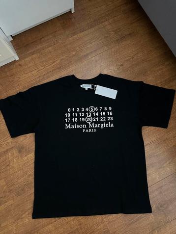 Maison margiel T-shirt M beschikbaar voor biedingen