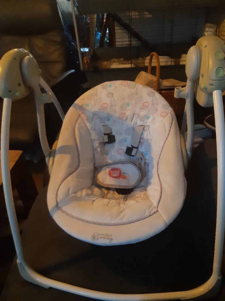 Zelf wiegend Wippertje, Kinderen en Baby's, Wipstoeltjes, Schommelstoel, Verstelbaar, Zo goed als nieuw, Ophalen