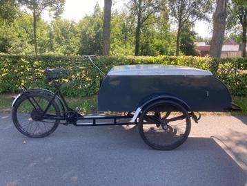 Klassieke Bakfiets oldtimer ventersfiets Gazelle Apollo beschikbaar voor biedingen