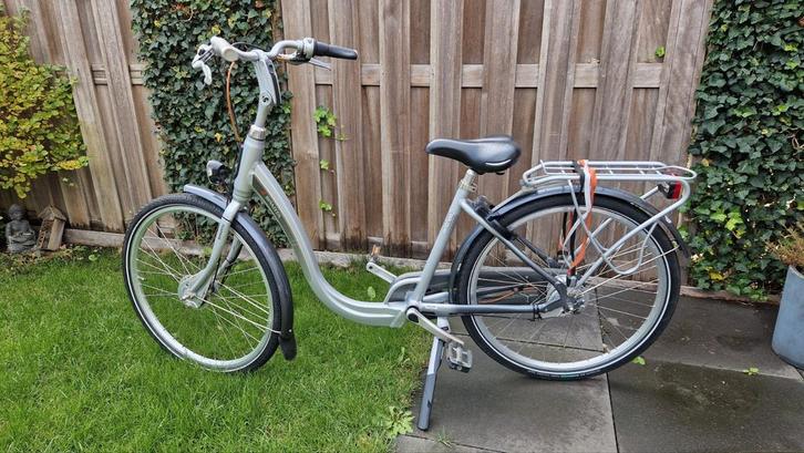 Sparta Entree damesfiets met lage instap. 44 cm / 26 inch, Fietsen en Brommers, Fietsen | Dames | Damesfietsen, Gebruikt, Sparta