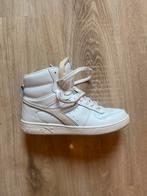 Diadora sneakers, Ophalen of Verzenden, Zo goed als nieuw, Sneakers of Gympen