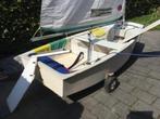 Optimist in goede staat, klaar om te zeilen!, Watersport en Boten, Zeilen en Zeiltoebehoren, Minder dan 3 meter, Minder dan 15 m²