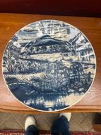 Mooi decoratief bord met blauw landschap, Antiek en Kunst, Ophalen of Verzenden