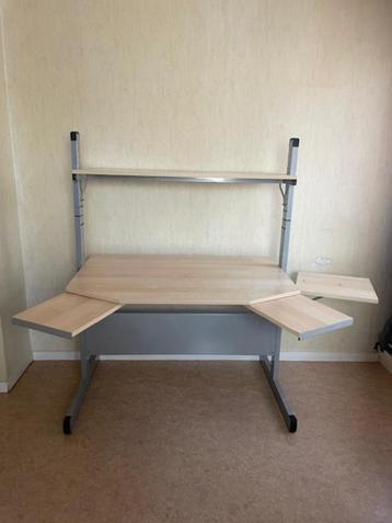 Bureau - Gaming Bureau - Computer Tafel - 144x74x116/154cm beschikbaar voor biedingen