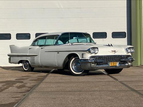 Cadillac Sedan Deville | 1958 | 365 V8 | NL kent. |, Auto's, Cadillac, Bedrijf, Coupe de Ville, Benzine, Sedan, Automaat, Wit