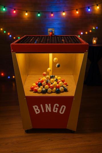 Prachtige Nostalgische Bingomachine te huur beschikbaar voor biedingen