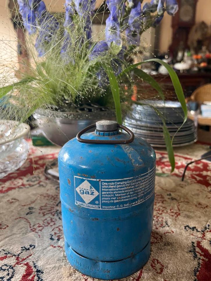 Campingaz R 901 Gasflesje; zie uitleg!, Caravans en Kamperen, Kampeeraccessoires, Gebruikt, Ophalen of Verzenden