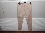 Mooie beige broek maat 38 van Newplay, Maat 38/40 (M), Newplay, Beige, Ophalen of Verzenden