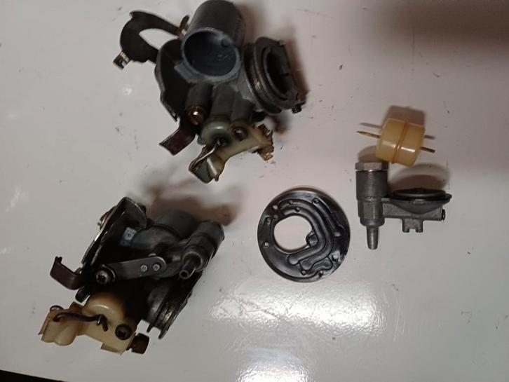 Peugeot 103 Gurtner carburateurs gebruikt, Fietsen en Brommers, Brommeronderdelen | Oldtimers, Gebruikt, Overige merken, Carburateur