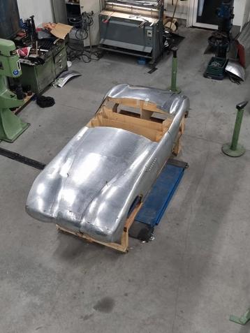 Metalshaping plaatwerk restauratie cursus engels wiel eckold beschikbaar voor biedingen