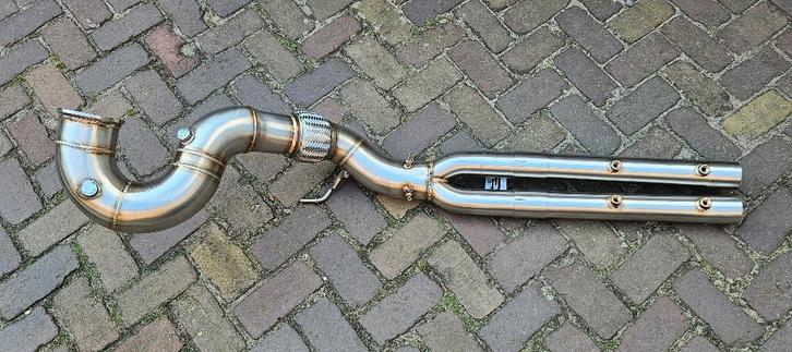 Uitlaat downpipe rvs AUDI RS3 8V / 8Y 2.5 TFSI ZIE ADV, Auto diversen, Tuning en Styling, Ophalen of Verzenden