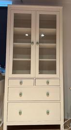 IKEA HEMNES vitrinekast, Huis en Inrichting, Kasten | Vitrinekasten, Ophalen, Gebruikt, 50 tot 100 cm, 150 tot 200 cm