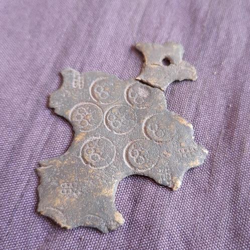 Bodemvondst Friesland: Antiek Koperen Kruis Crucifix, Antiek en Kunst, Antiek | Overige Antiek, Verzenden