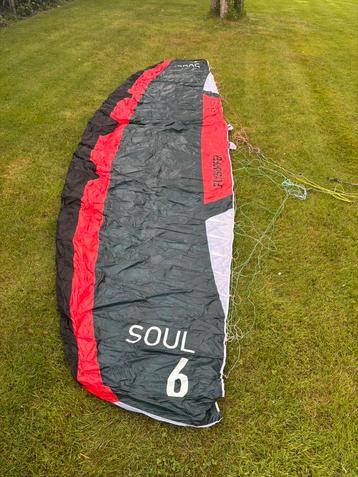 Flysurfer soul 6m en 10m, Core xr6 8m beschikbaar voor biedingen