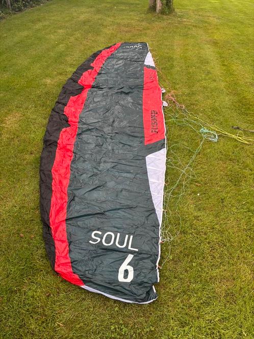 Flysurfer soul 6m en 10m, Core xr6 8m, Watersport en Boten, Kitesurfen, Gebruikt, 10 m², Geen board, Ophalen of Verzenden