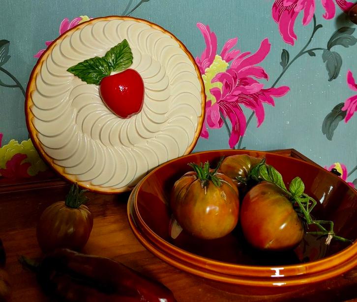 Prachtige schaal met deksel Portugees, Huis en Inrichting, Keuken | Servies, Zo goed als nieuw, Schaal of Schalen, Overige stijlen