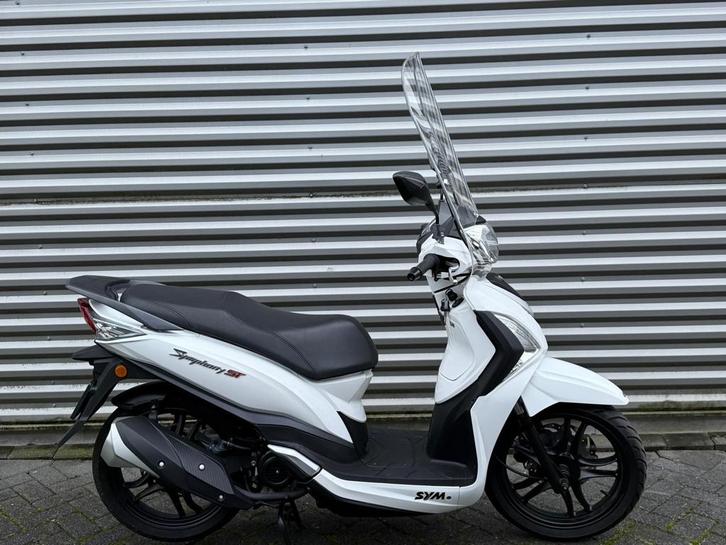 Sym Symphony ST, Fietsen en Brommers, Scooters | SYM, Gebruikt, Overige modellen, Maximaal 25 km/u, Benzine, Ophalen of Verzenden